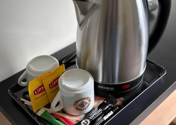 Hotel L'escale Des Hayons *