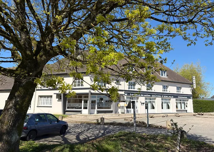 L'escale Des Hayons Hotel *